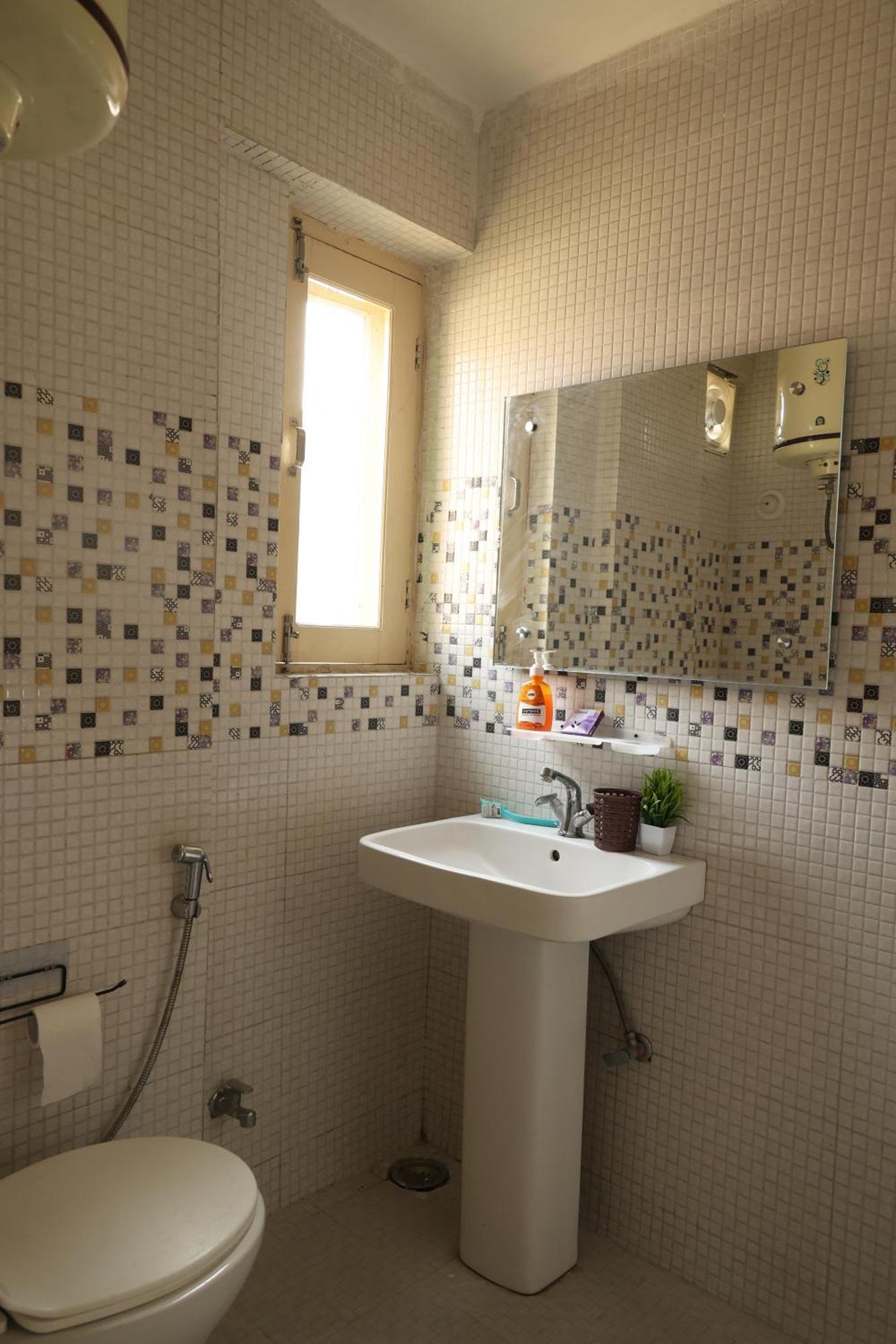 Khwaab Gah By The Khayabaan-Homestay Apartments Fully Furnished With Functional Kitchen, Wifi & Parking In City Centre Σριναγκάρ Εξωτερικό φωτογραφία